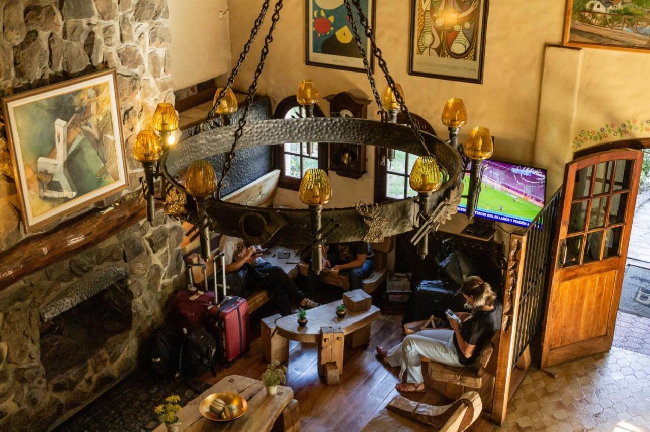 Hosteria La Posta Del Cazador San Martín de los Andes Εξωτερικό φωτογραφία