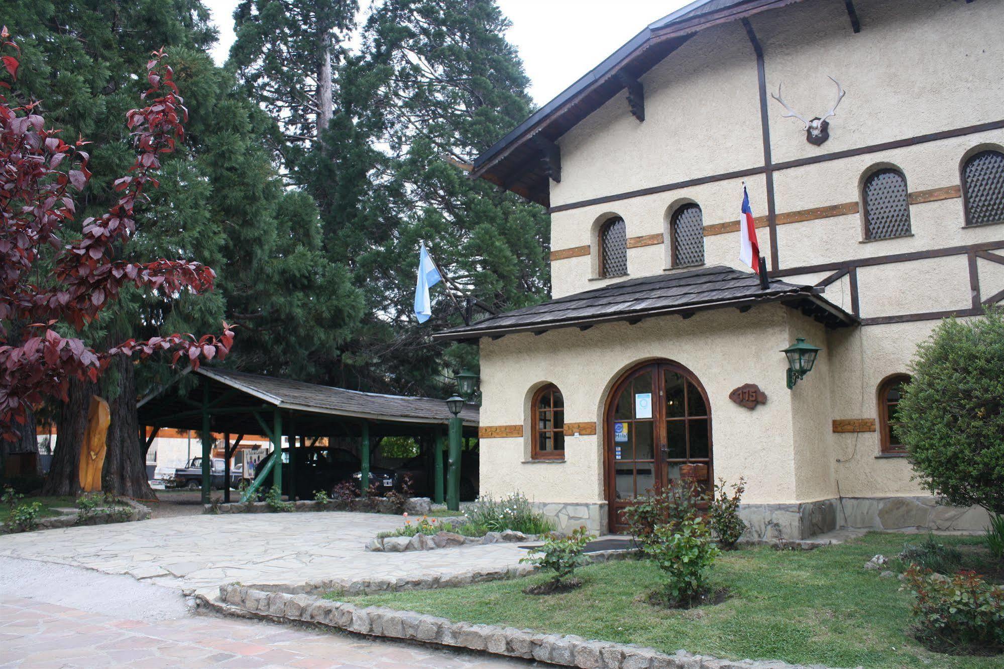 Hosteria La Posta Del Cazador San Martín de los Andes Εξωτερικό φωτογραφία