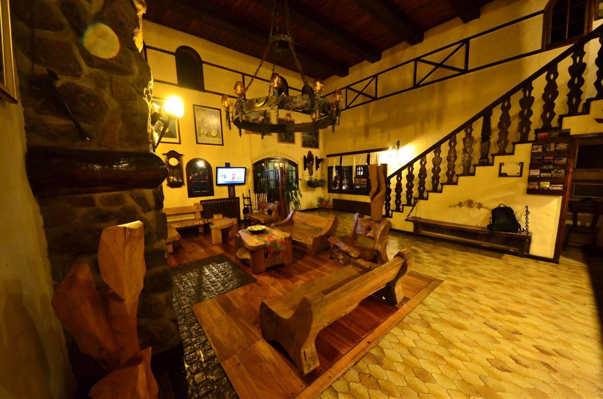 Hosteria La Posta Del Cazador San Martín de los Andes Εξωτερικό φωτογραφία